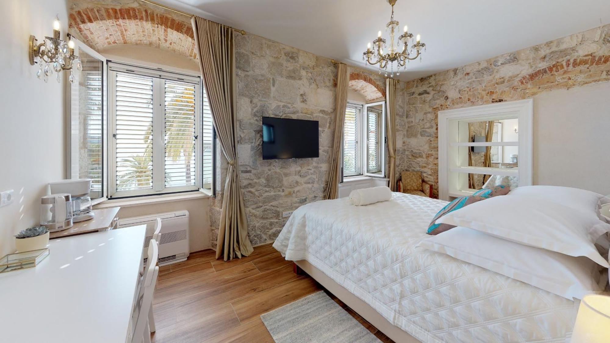 Chrysanta Apartments Сплит Экстерьер фото