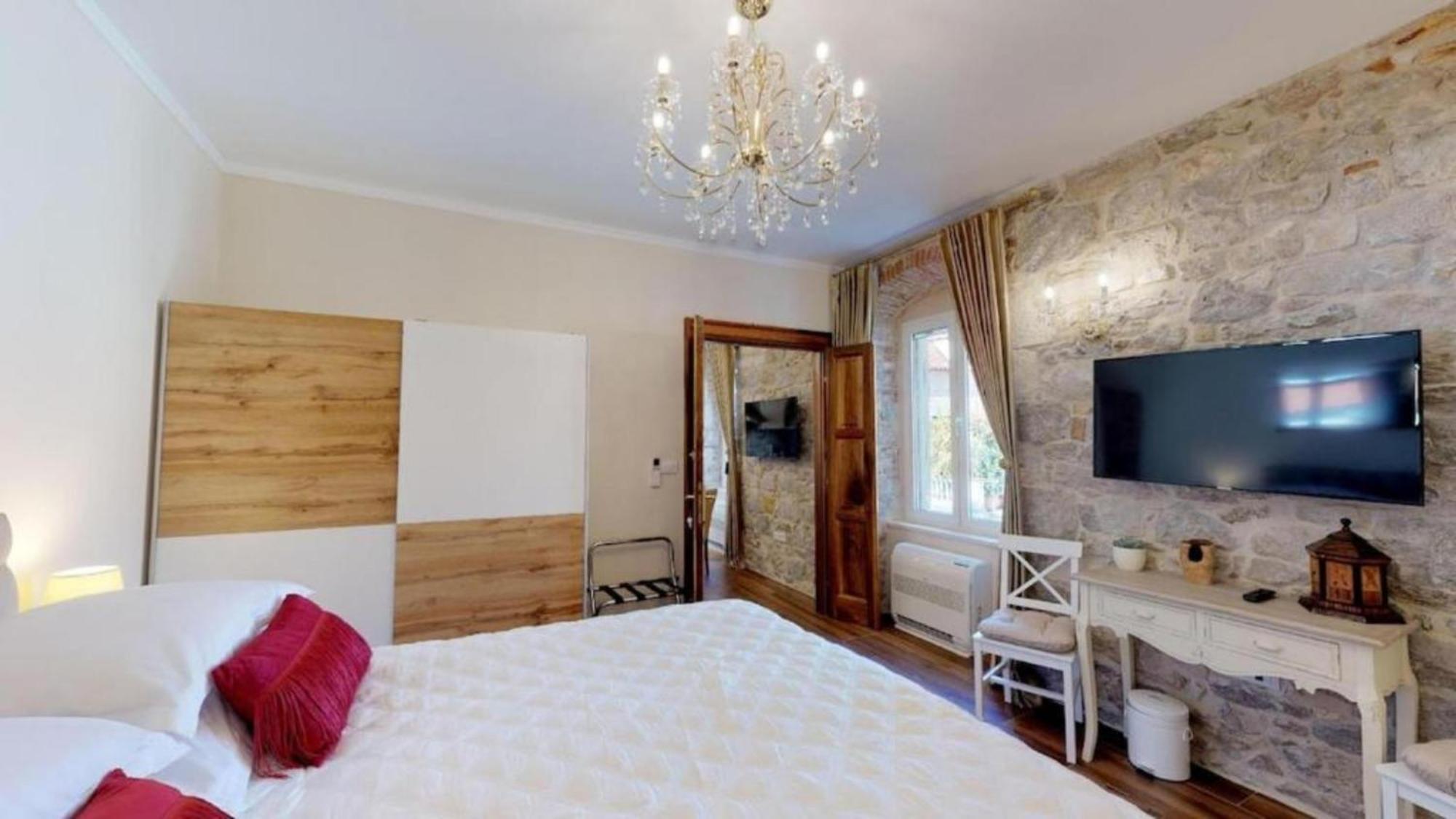 Chrysanta Apartments Сплит Экстерьер фото