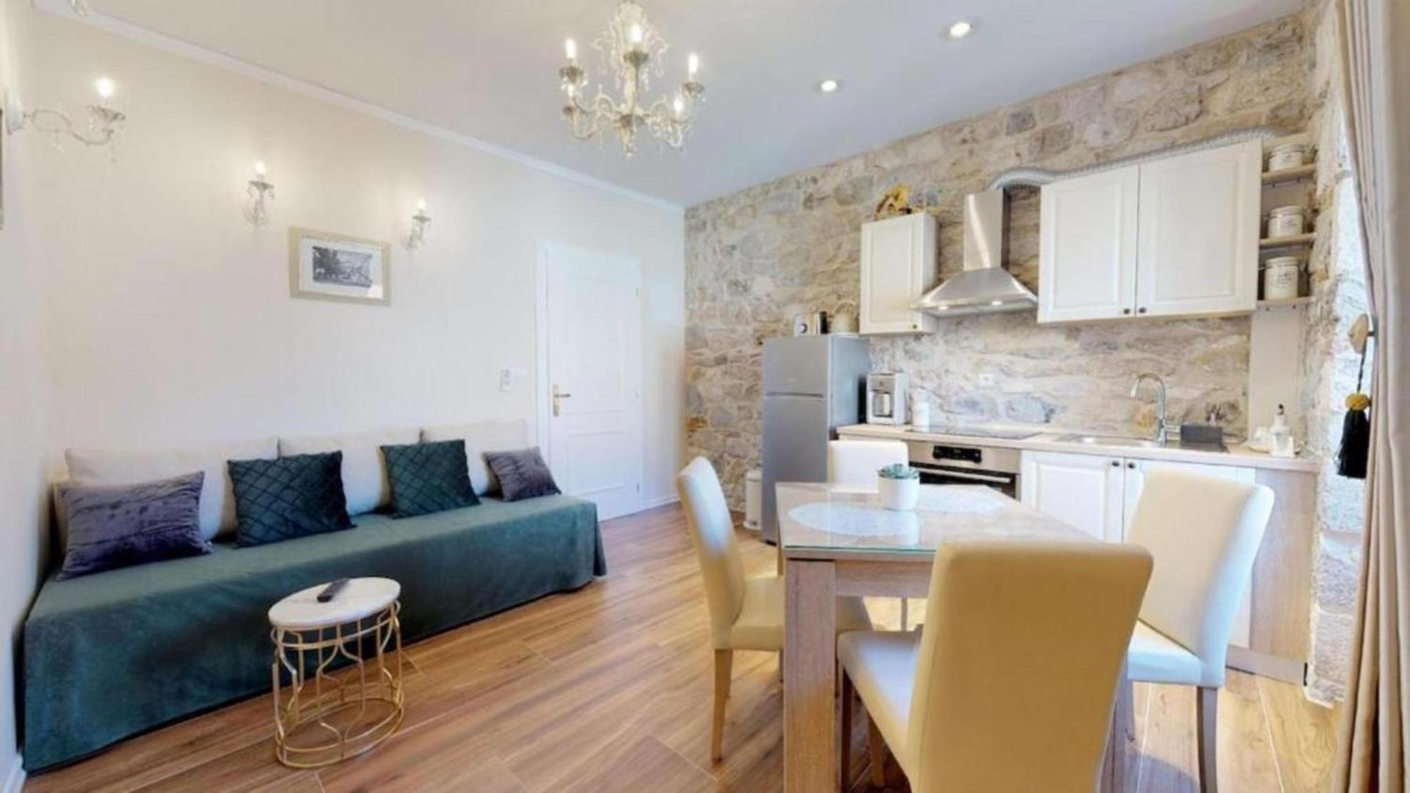 Chrysanta Apartments Сплит Экстерьер фото