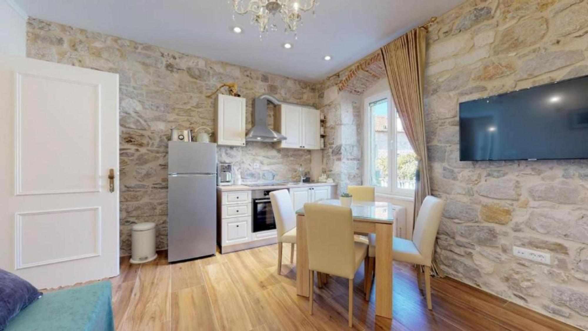 Chrysanta Apartments Сплит Экстерьер фото
